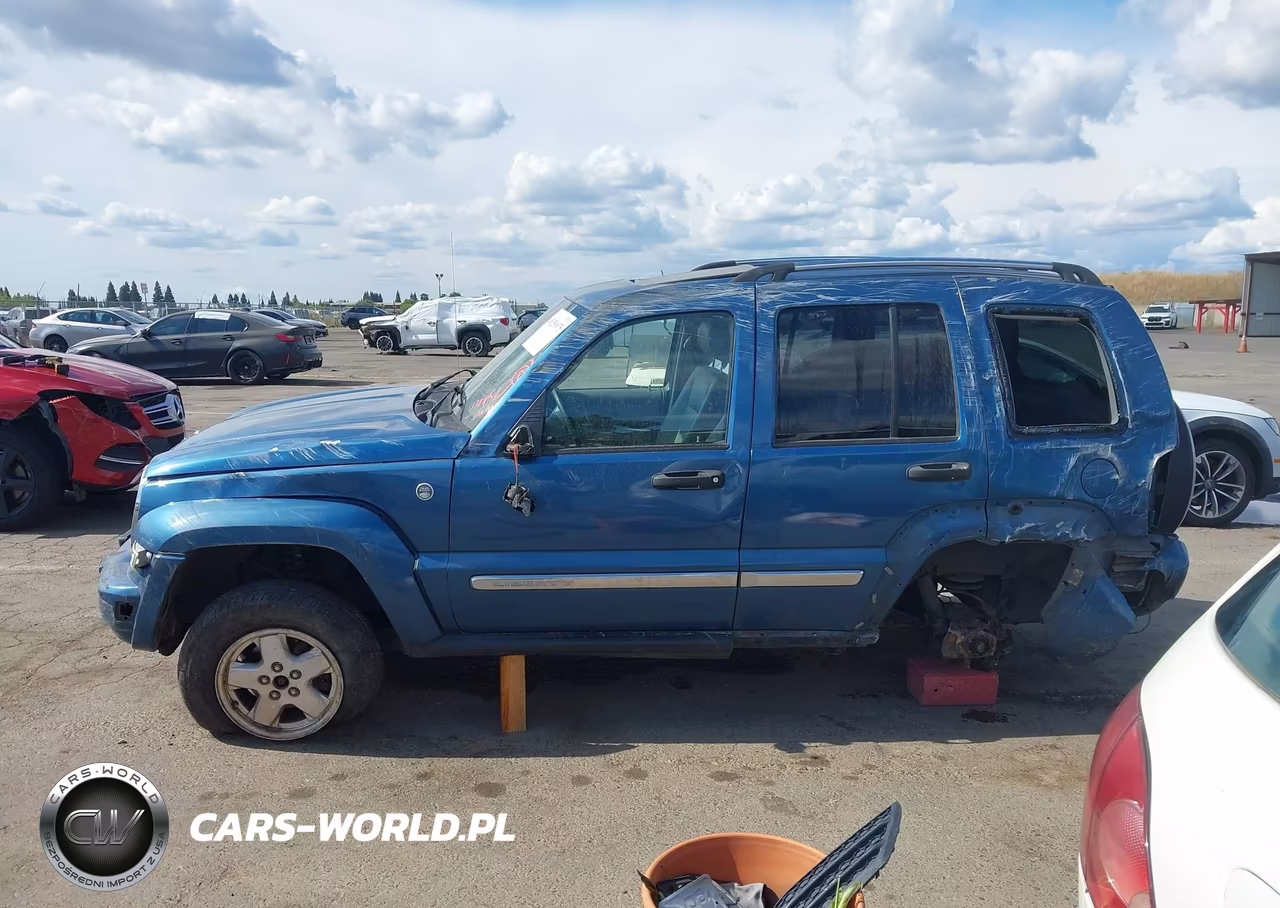 2005 Jeep Liberty Limited Edition VIN:1J4GL58555W649598 - 15