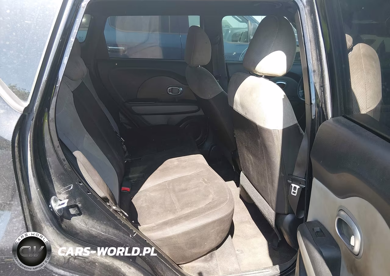 2016 Kia Soul VIN:KNDJN2A20G7381237 - 8