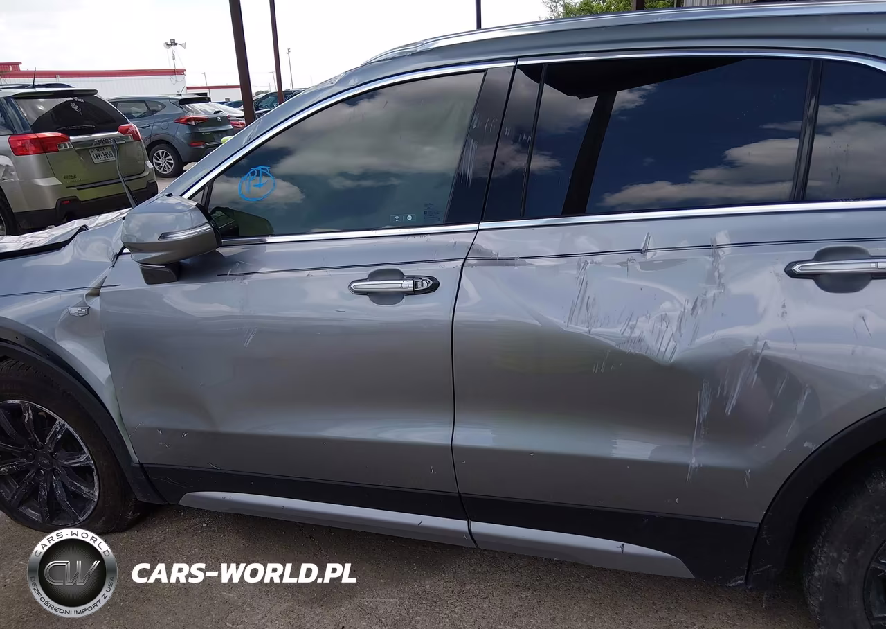 CADILLAC XT4 PREMIU VIN:1GYFZCR49PF124275 - 14
