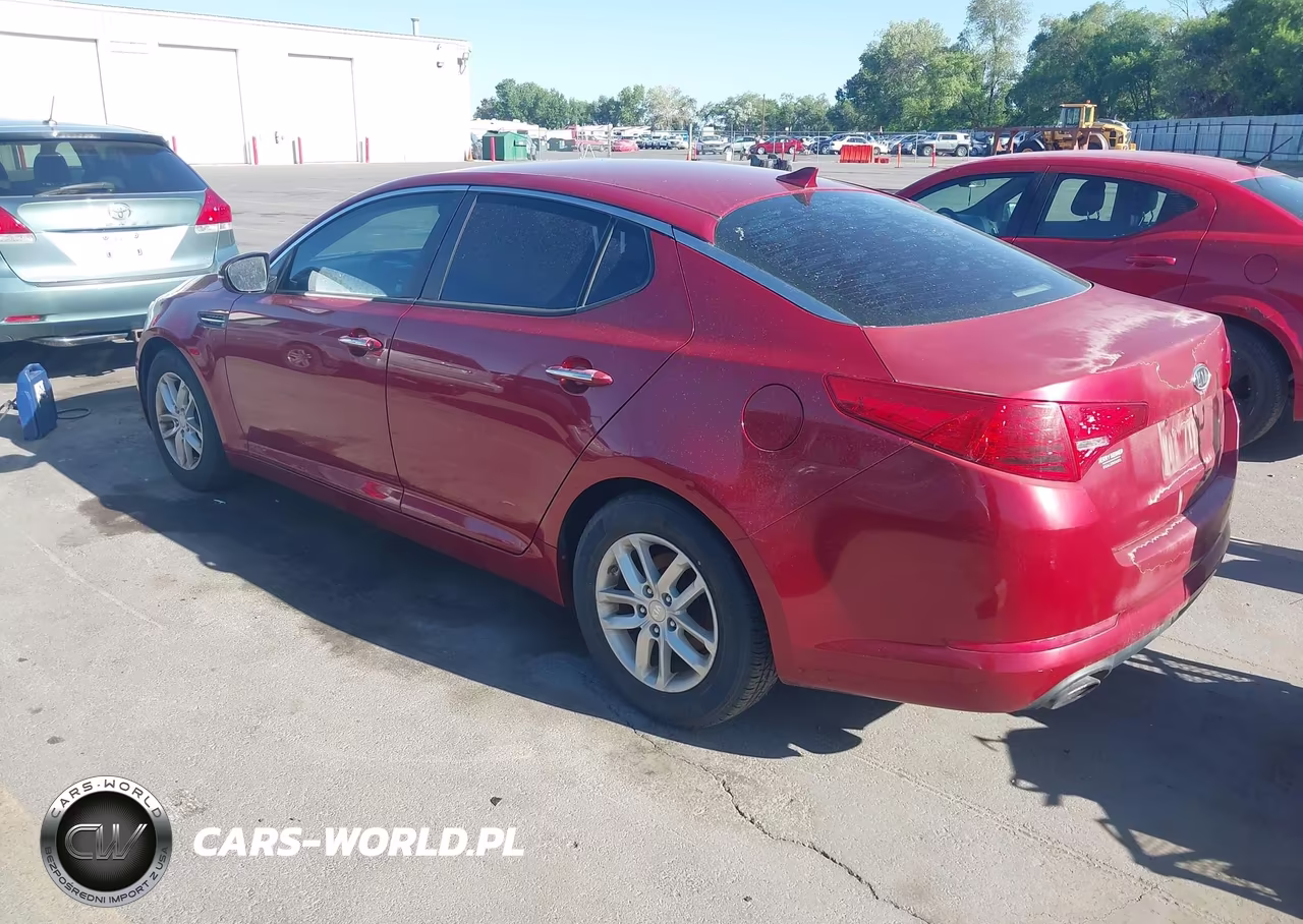2012 Kia Optima Lx VIN:5XXGM4A7XCG075099 - 3