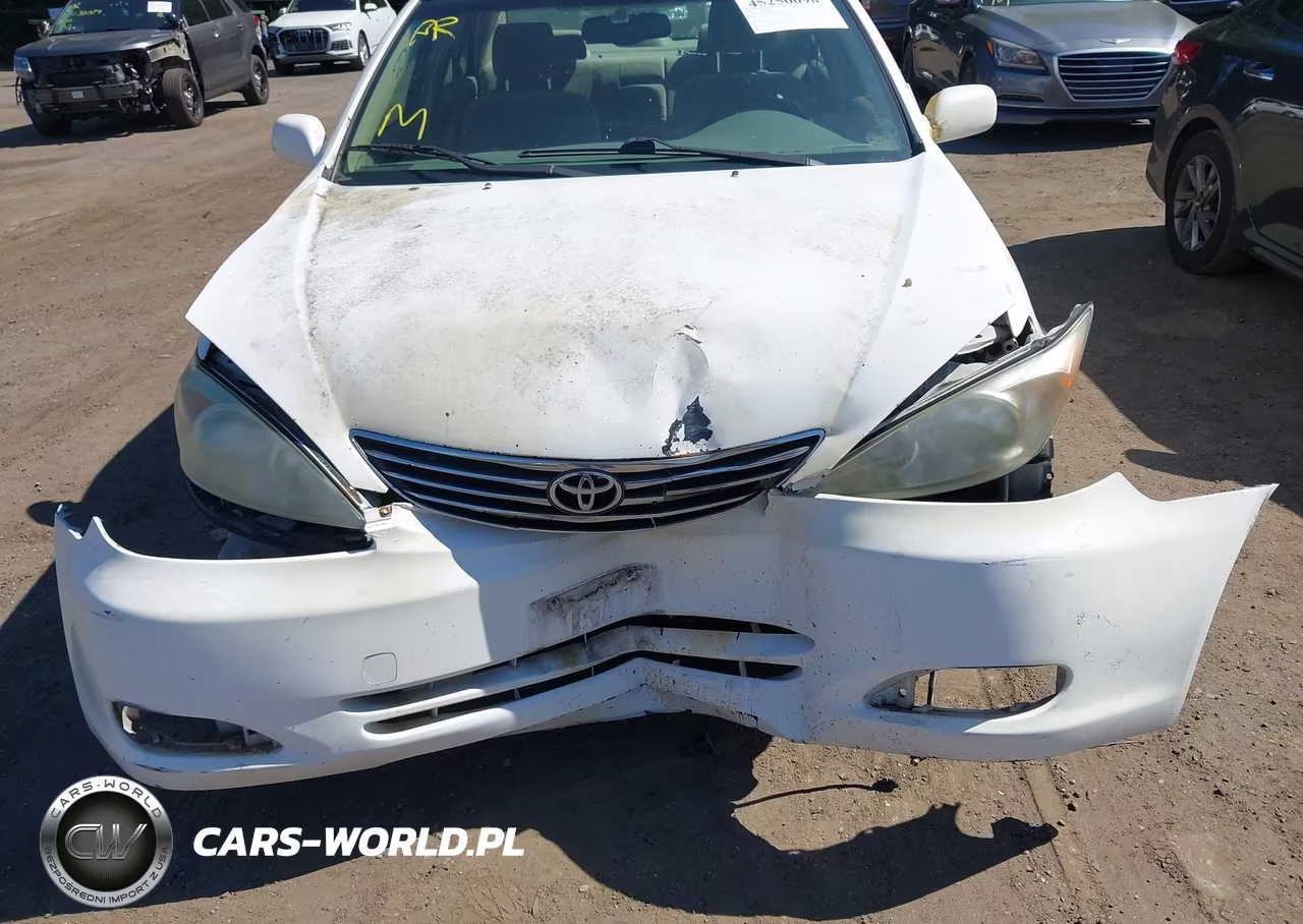 2004 Toyota Camry Le VIN:JTDBE32K740272089 - 6
