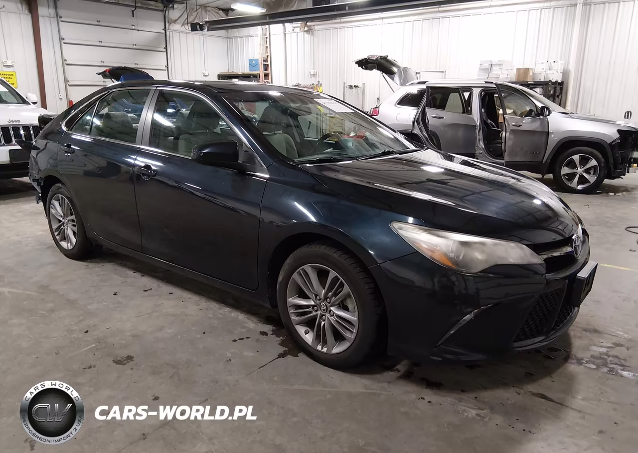 2016 Toyota Camry Se – zdjęcie 1 z 20