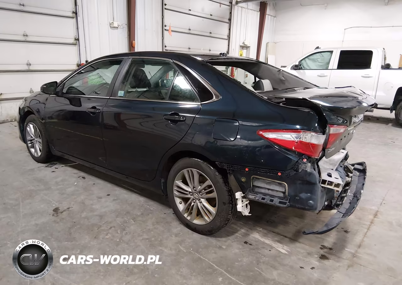 2016 Toyota Camry Se VIN:4T1BF1FK3GU606753 - 3