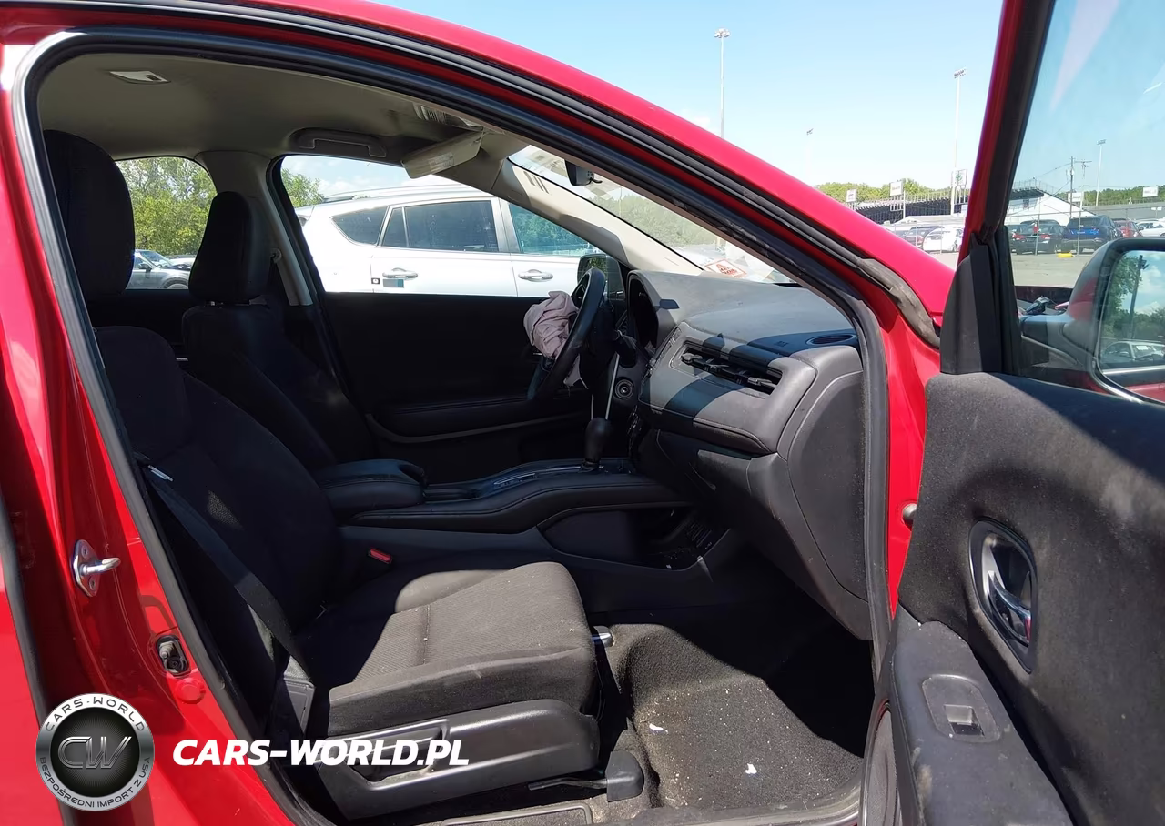 2018 Honda Hr-V Lx VIN:3CZRU6H30JG703599 - 5