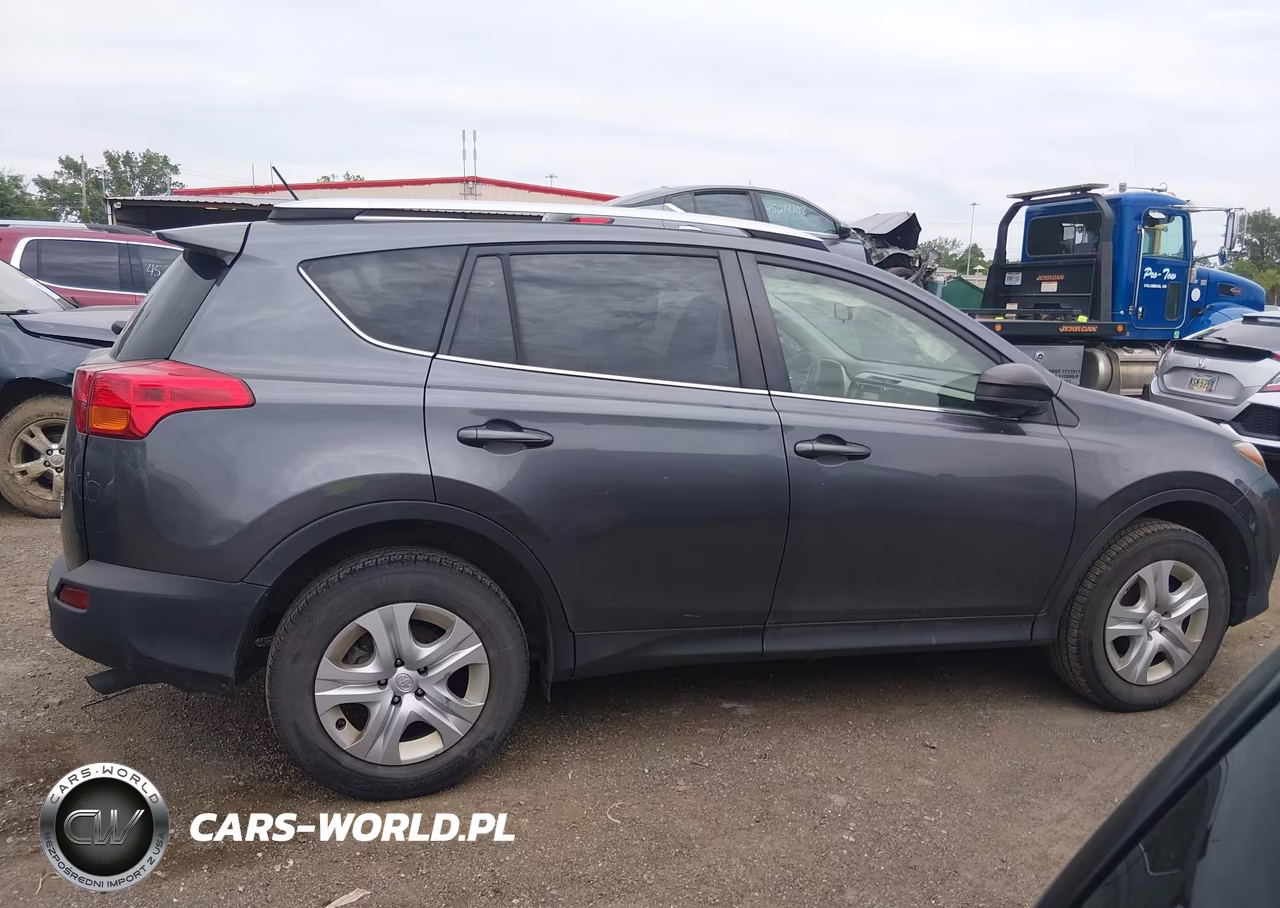 2015 Toyota Rav4 Le VIN:JTMBFREV8FJ015350 - 13