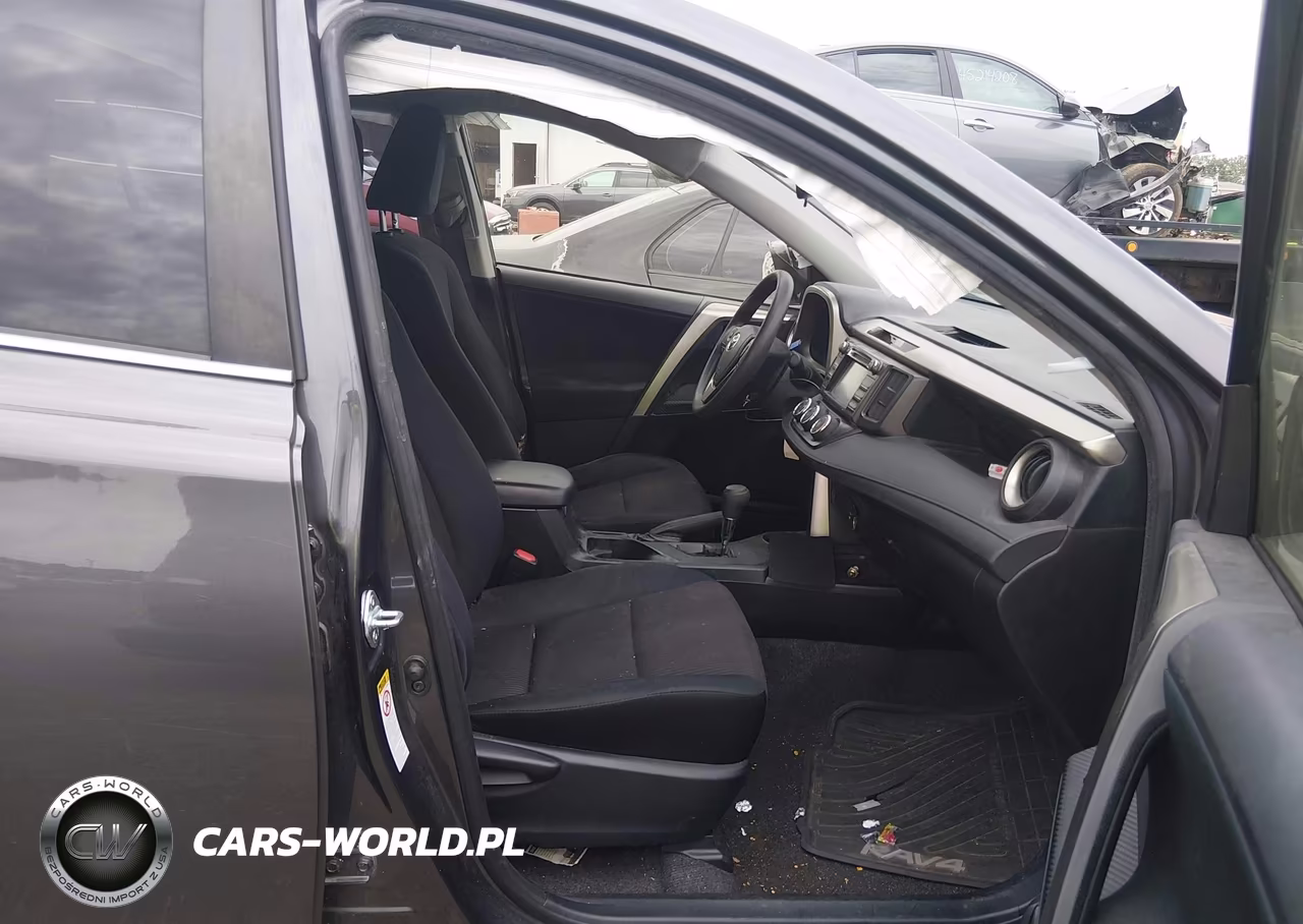 2015 Toyota Rav4 Le VIN:JTMBFREV8FJ015350 - 5