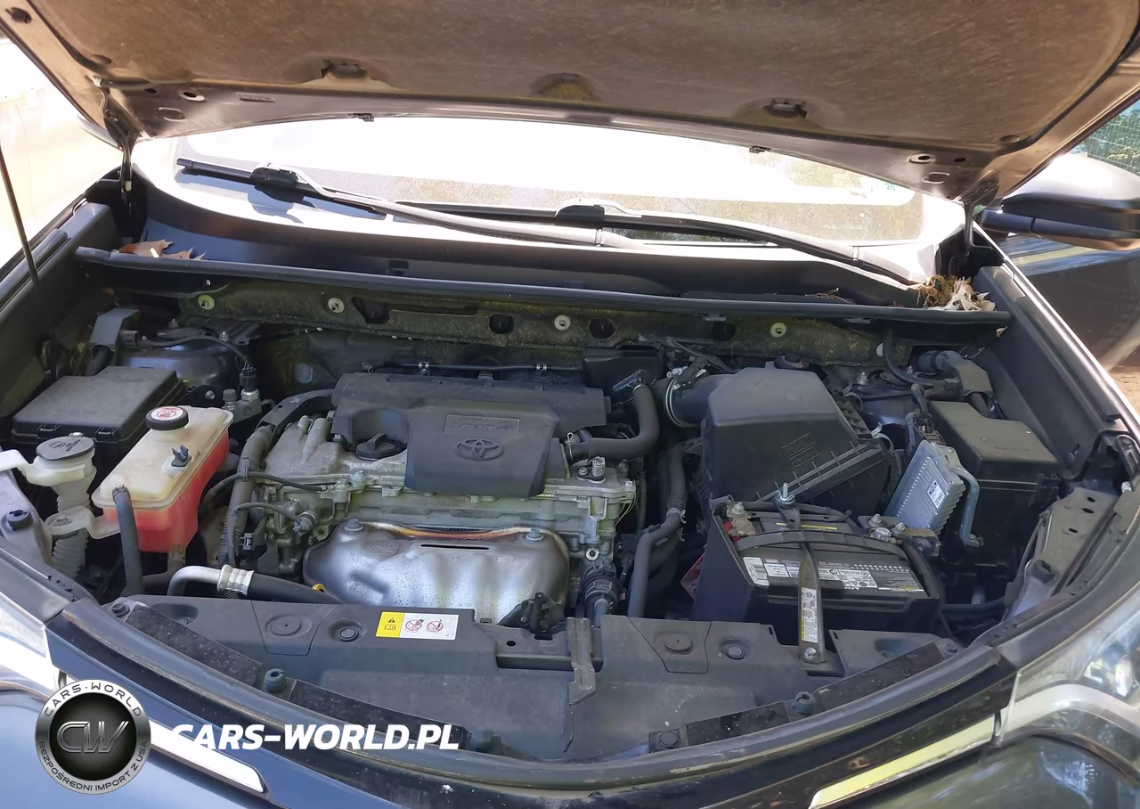 2018 Toyota Rav4 Le VIN:JTMZFREV7JJ155073 - 10