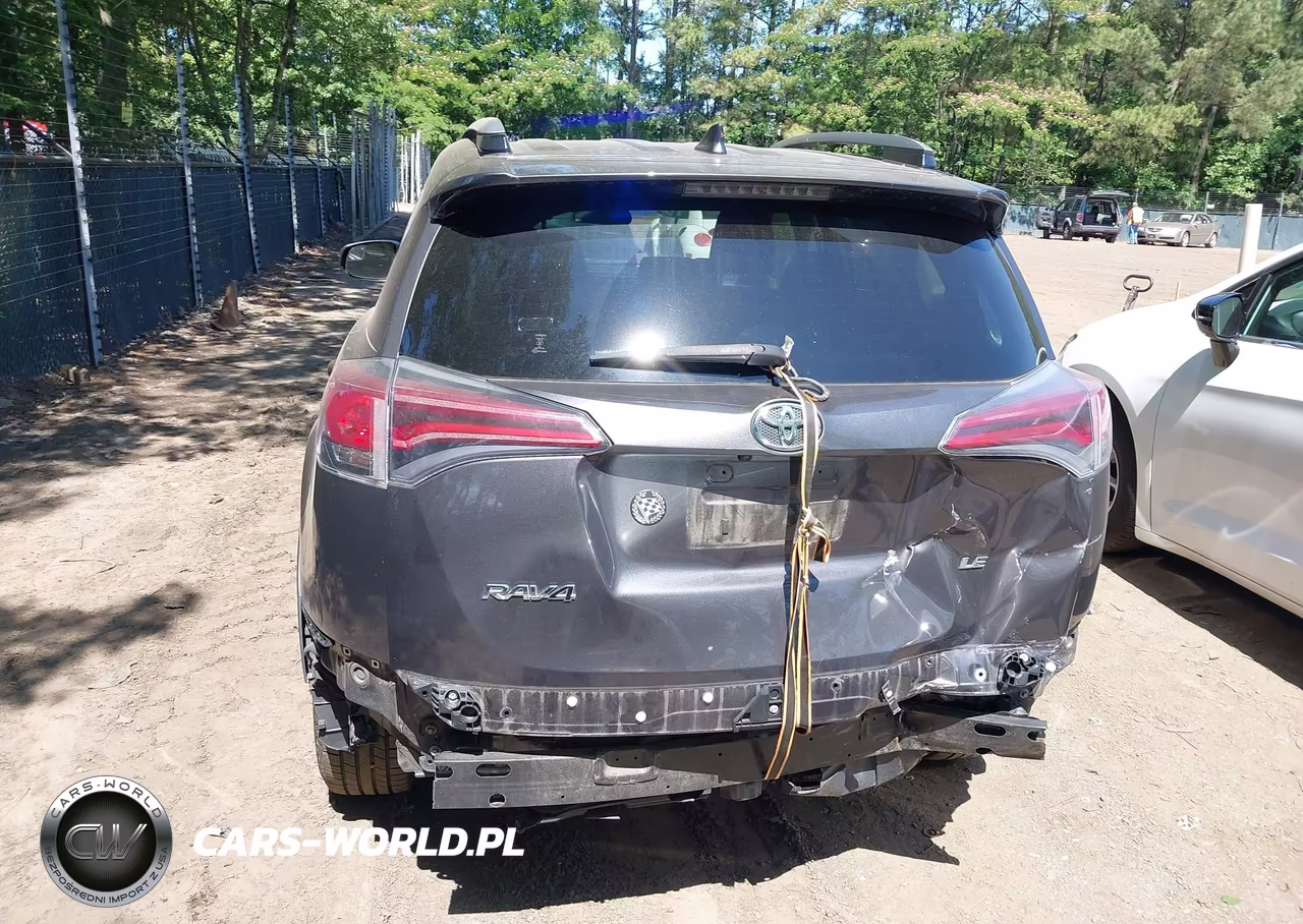 2018 Toyota Rav4 Le VIN:JTMZFREV7JJ155073 - 17