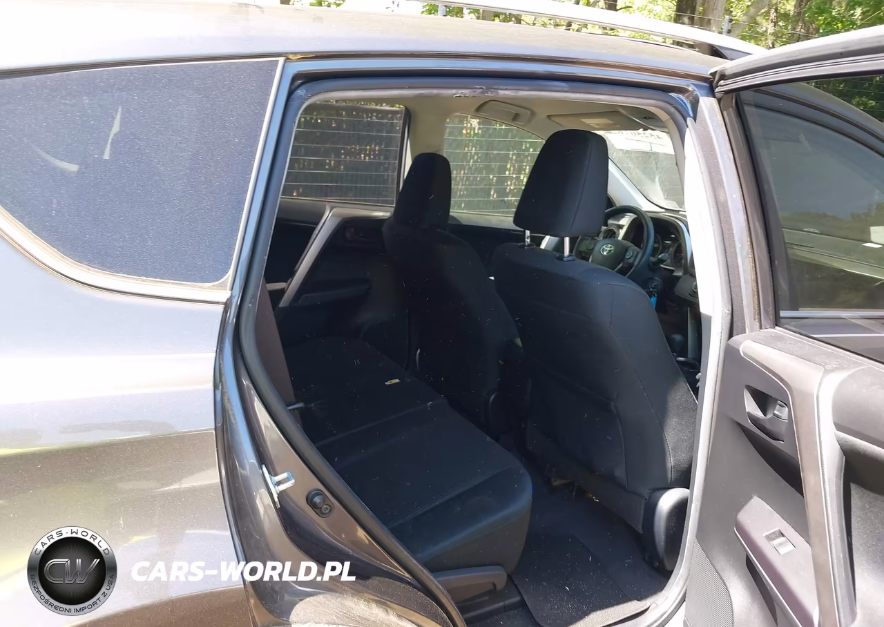 2018 Toyota Rav4 Le VIN:JTMZFREV7JJ155073 - 8