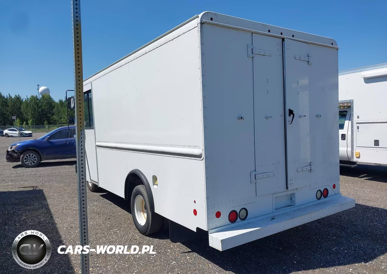 2013 Ford E-350 Stripped VIN:1FC3E3KL3DDB12197 - 3