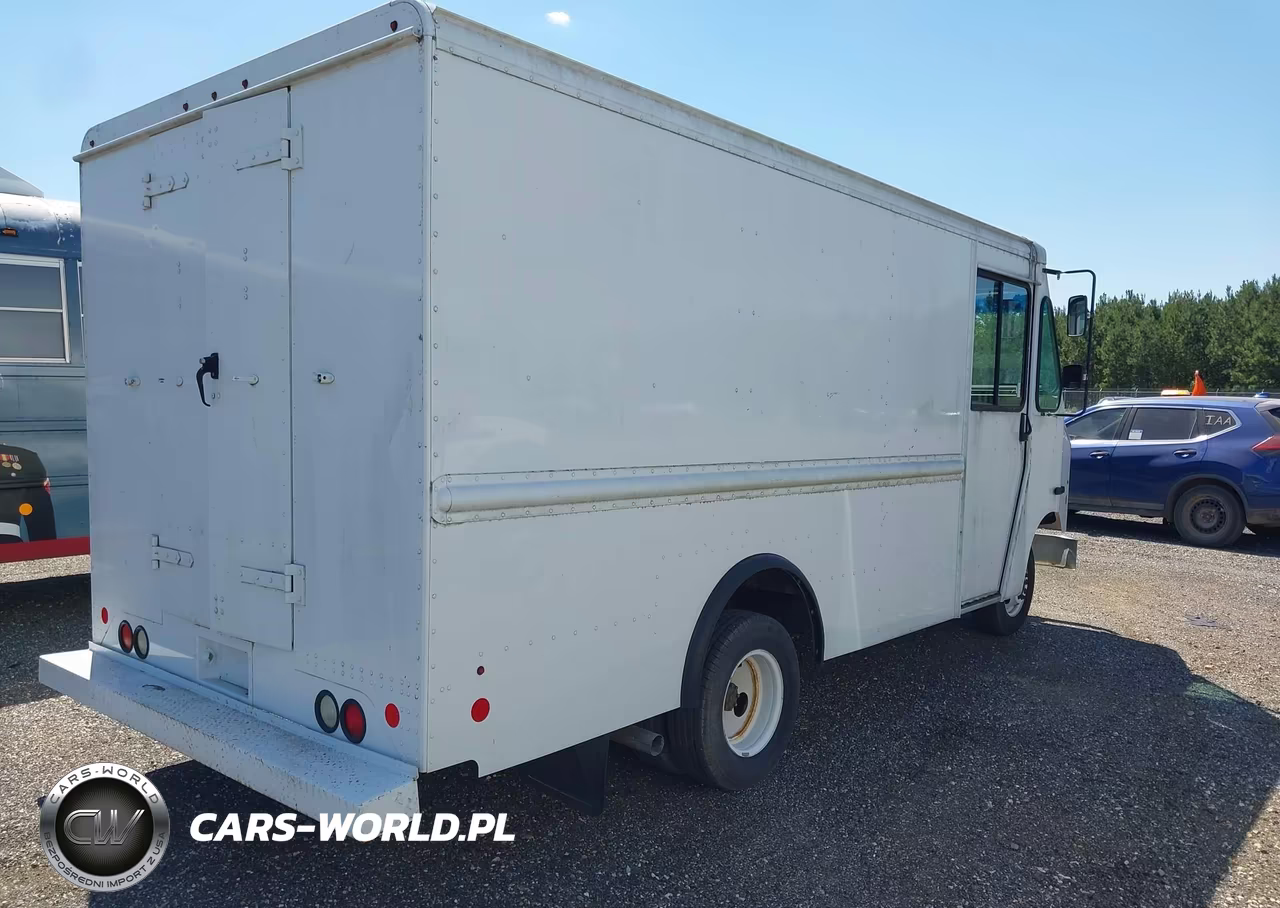 2013 Ford E-350 Stripped VIN:1FC3E3KL3DDB12197 - 4