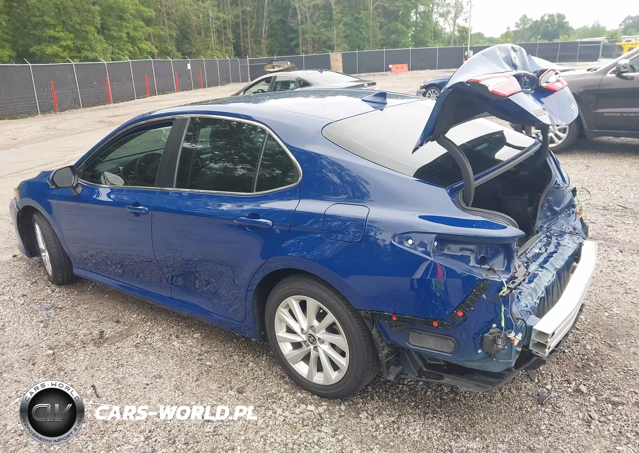 2023 Toyota Camry Le VIN:4T1R11AK5PU144166 - 3
