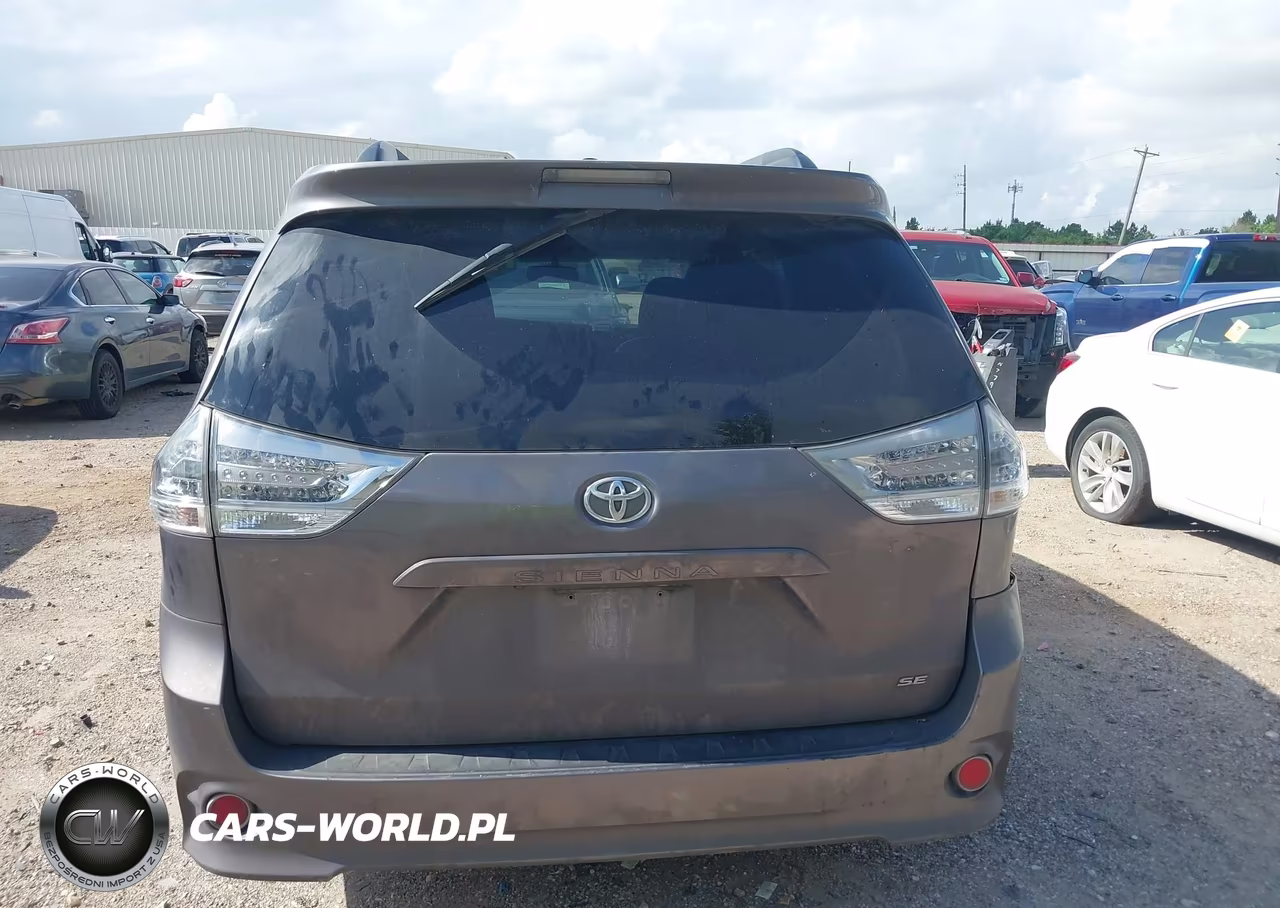 2016 Toyota Sienna Se 8 Passenger VIN:5TDXK3DC6GS733689 - 16
