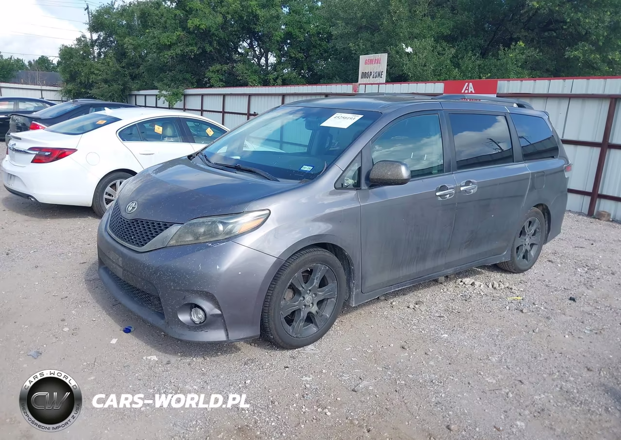 2016 Toyota Sienna Se 8 Passenger VIN:5TDXK3DC6GS733689 - 2