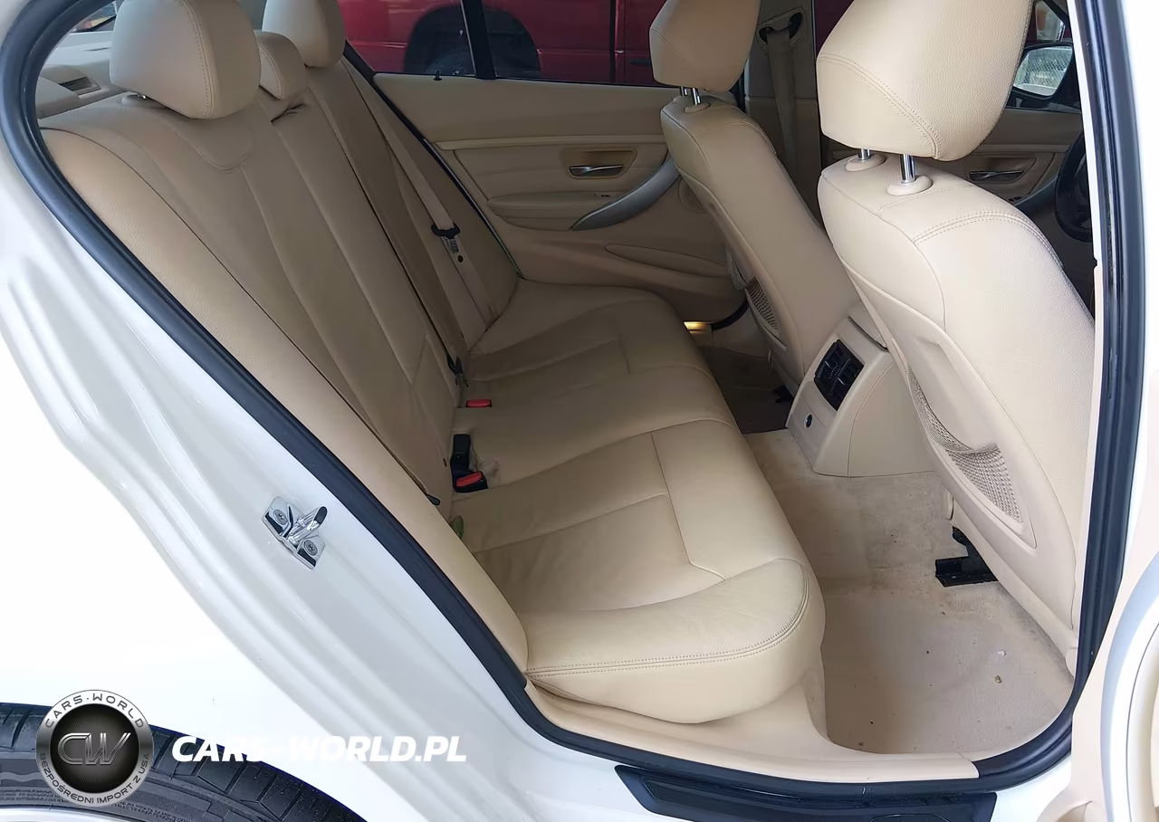 2012 BMW 328I VIN:WBA3A5C52CF349240 - 8