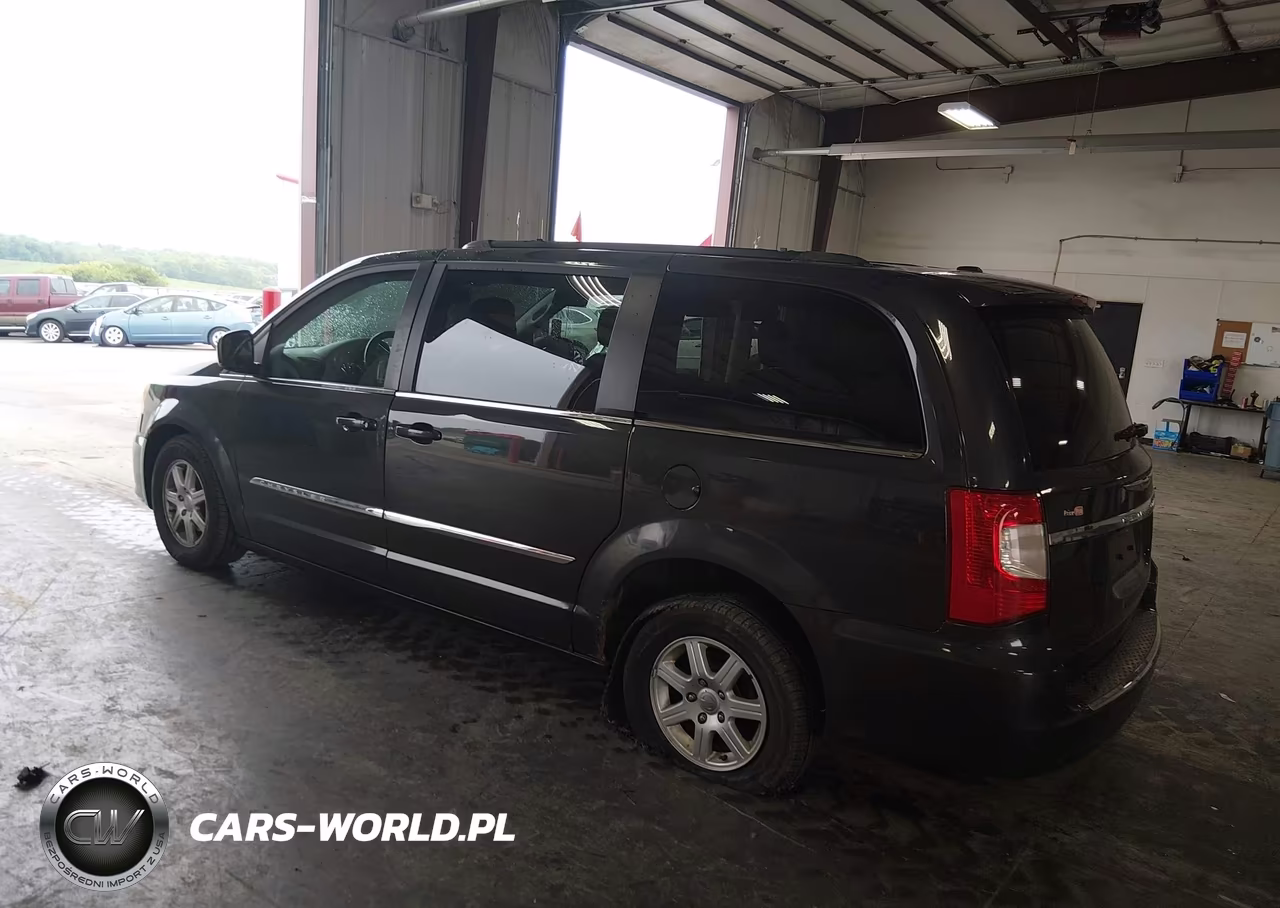 2012 Chrysler Town & Country Touring VIN:2C4RC1BG6CR376436 - 3