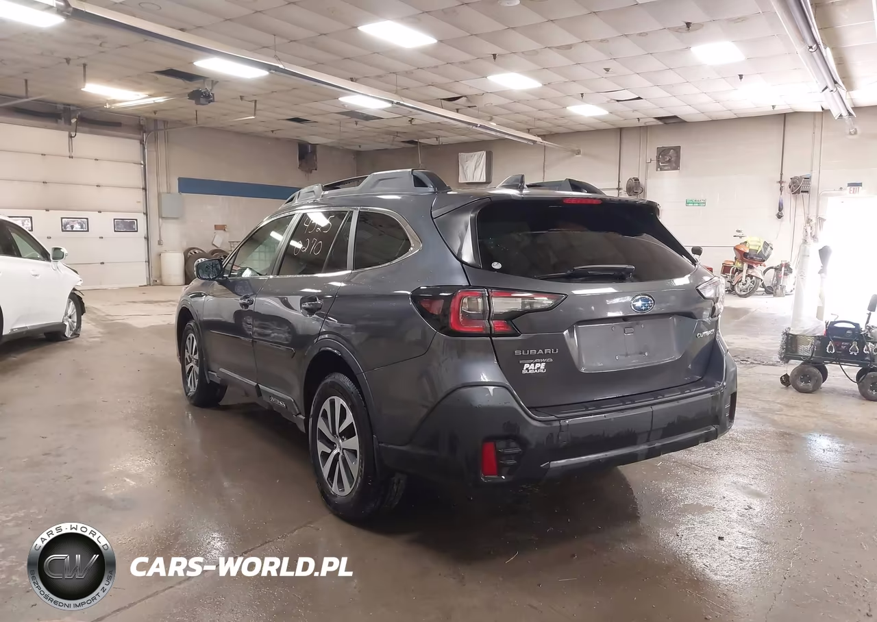 2020 Subaru Outback Premium VIN:4S4BTACC4L3227542 - 3