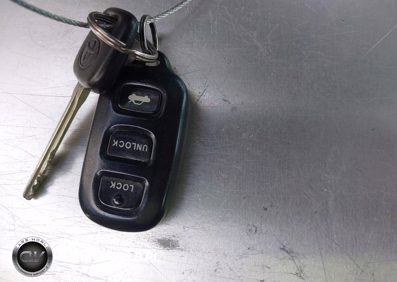 2002 Toyota Camry Le VIN:4T1BE32K92U587588 - 11