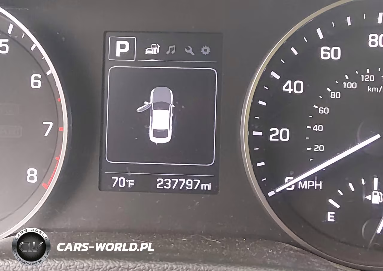2018 Hyundai Elantra Sel VIN:5NPD84LF3JH268529 - 15