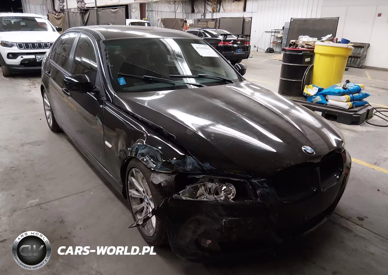 2011 BMW 328I – zdjęcie 1 z 16