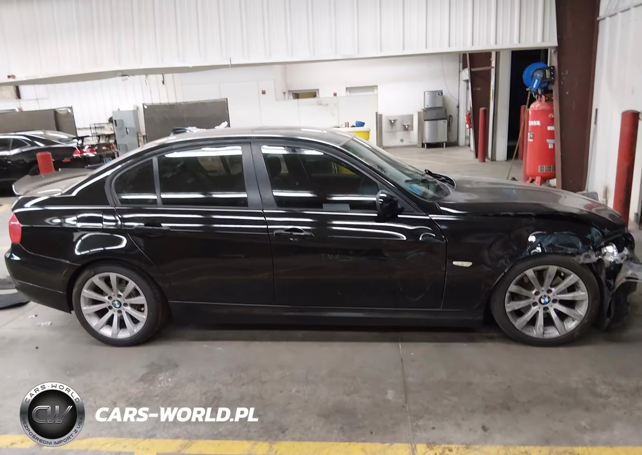 2011 BMW 328I VIN:WBAPH5G57BNN59618 - 13