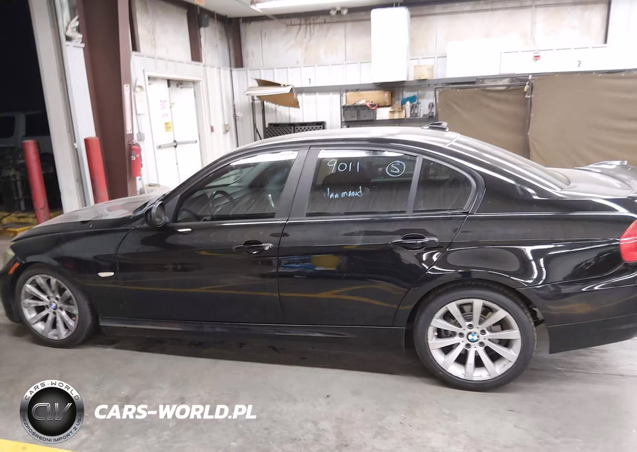 2011 BMW 328I VIN:WBAPH5G57BNN59618 - 14