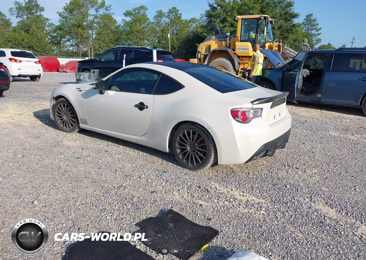 2017 Toyota 86 VIN:JF1ZNAA12H9709953 - 3