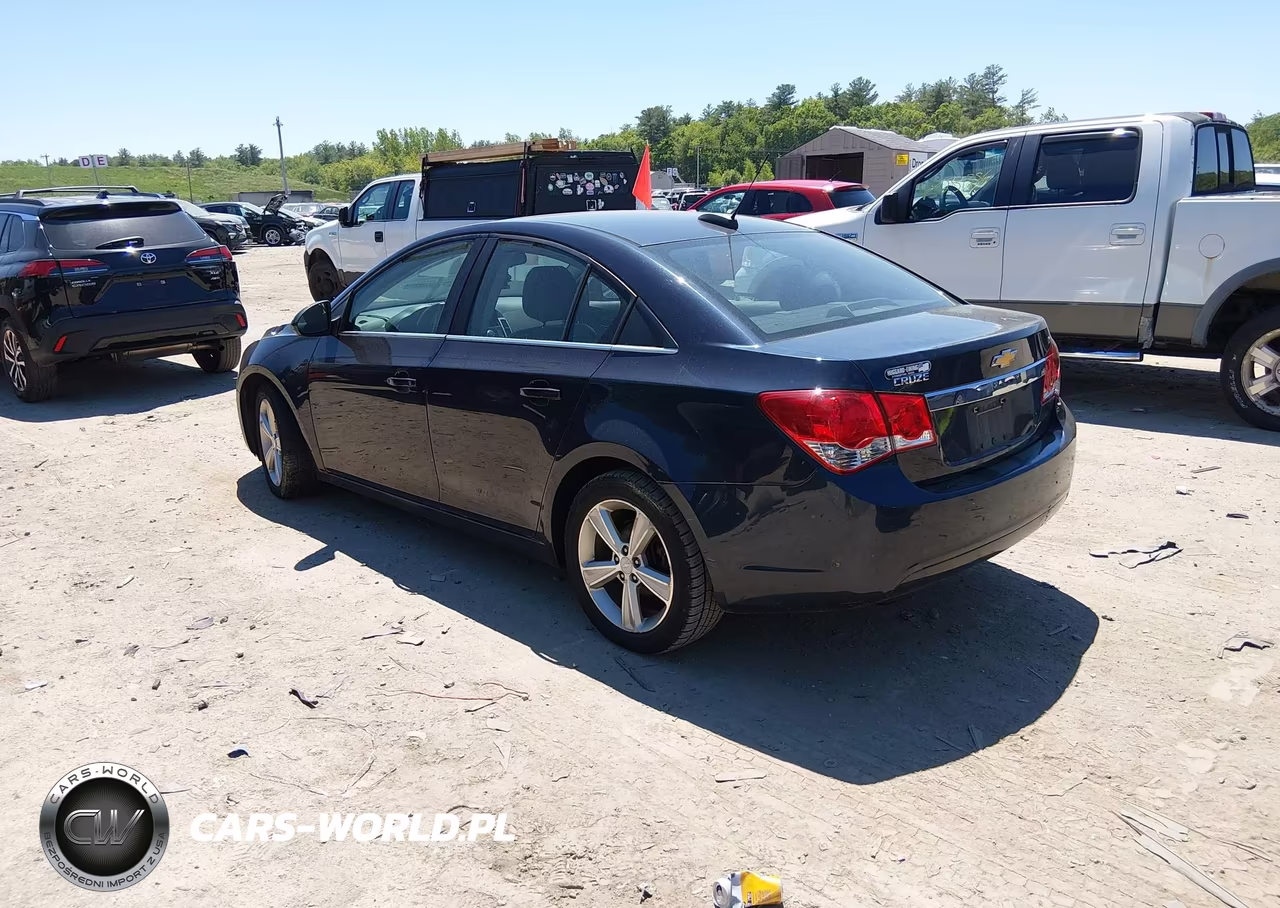 2015 Chevrolet Cruze 2Lt Auto VIN:1G1PE5SB6F7273318 - 3