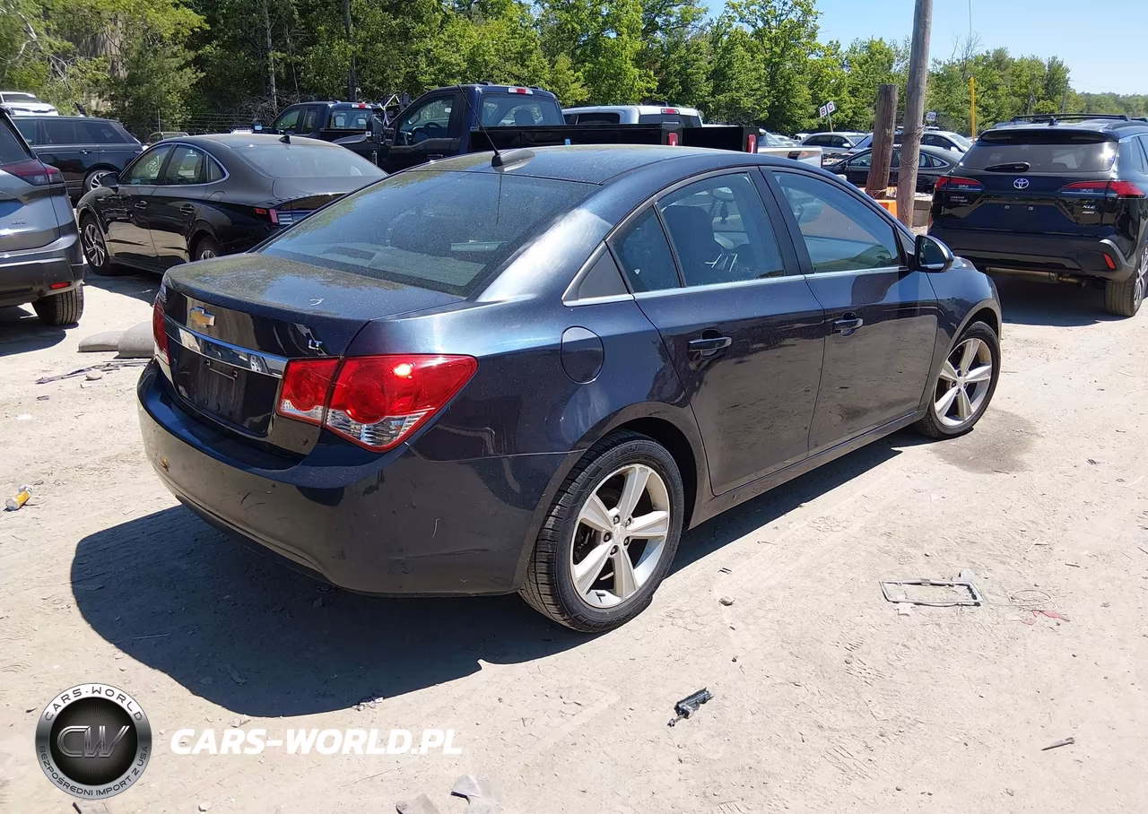 2015 Chevrolet Cruze 2Lt Auto VIN:1G1PE5SB6F7273318 - 4