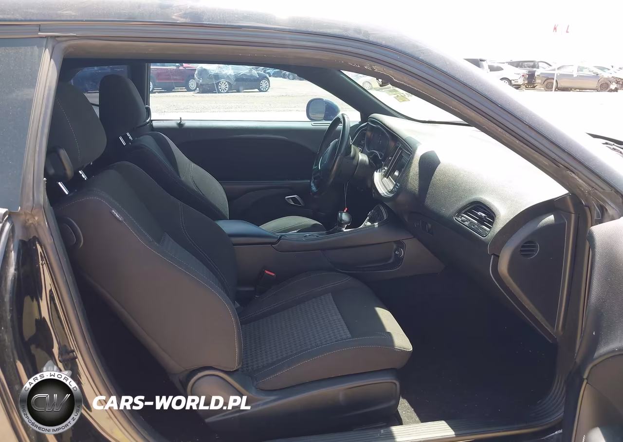 2020 Dodge Challenger Sxt VIN:2C3CDZAG4LH223101 - 5