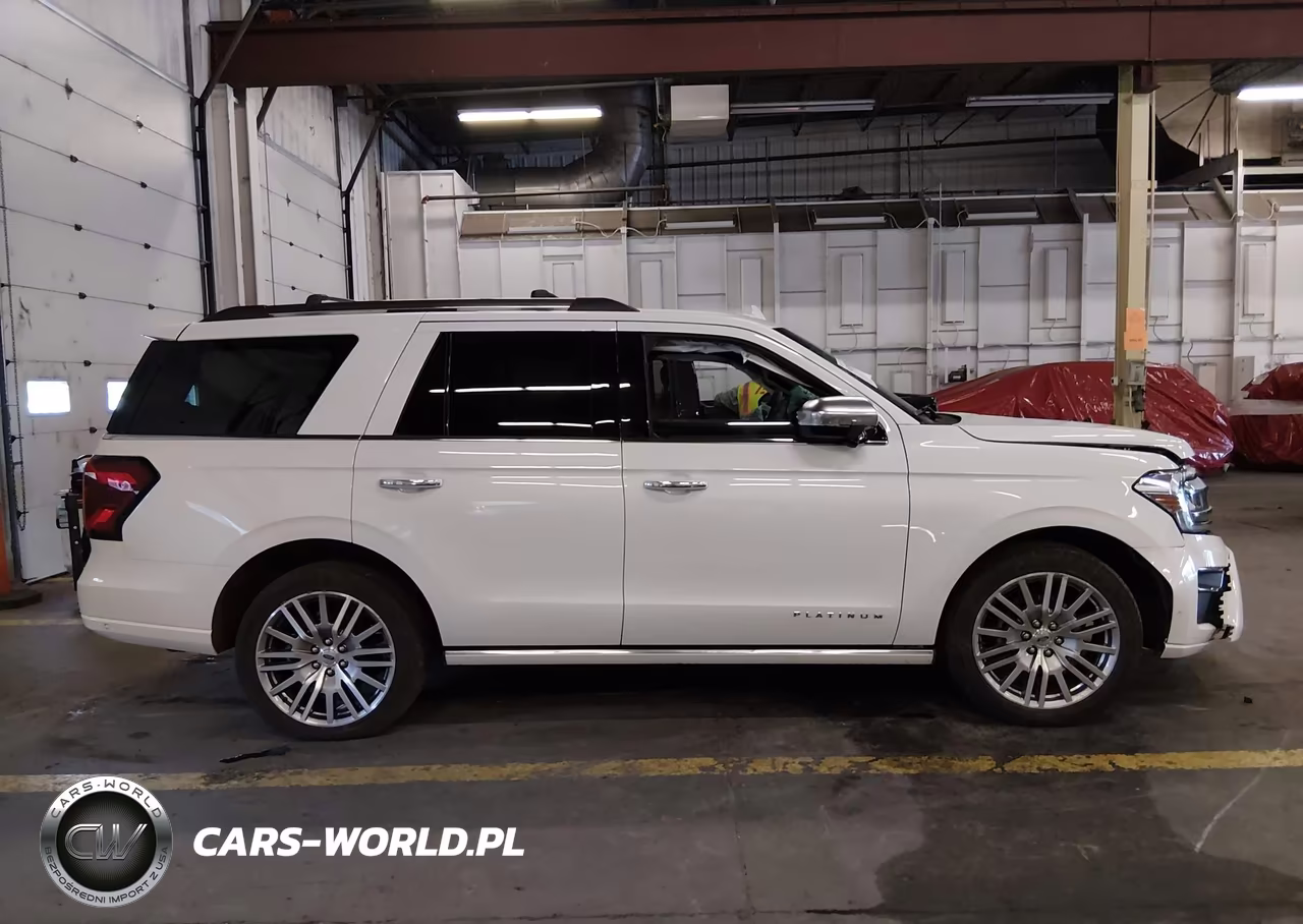 2024 Ford Expedition Platinum VIN:1FMJU1M83REA54497 - 13