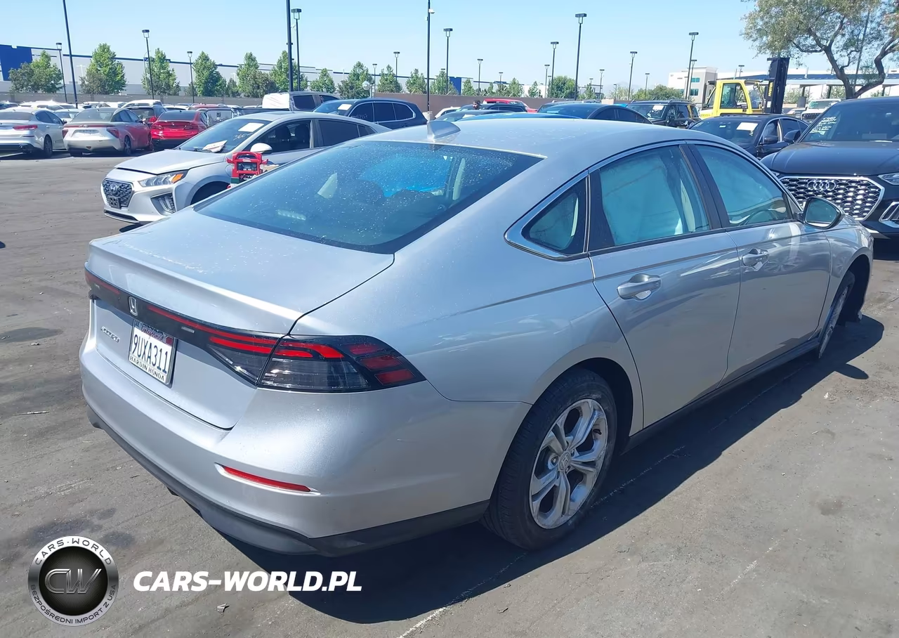 2025 Honda Accord Lx VIN:1HGCY1F26SA047584 - 4