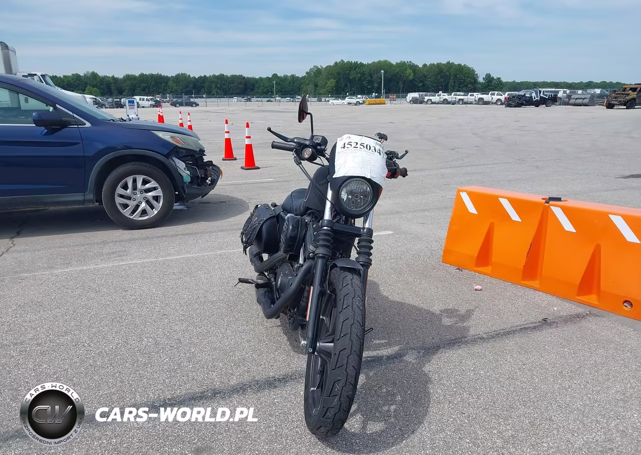 2016 Harley-Davidson Xl883 Iron 883 VIN:1HD4LE214GC415616 - 5