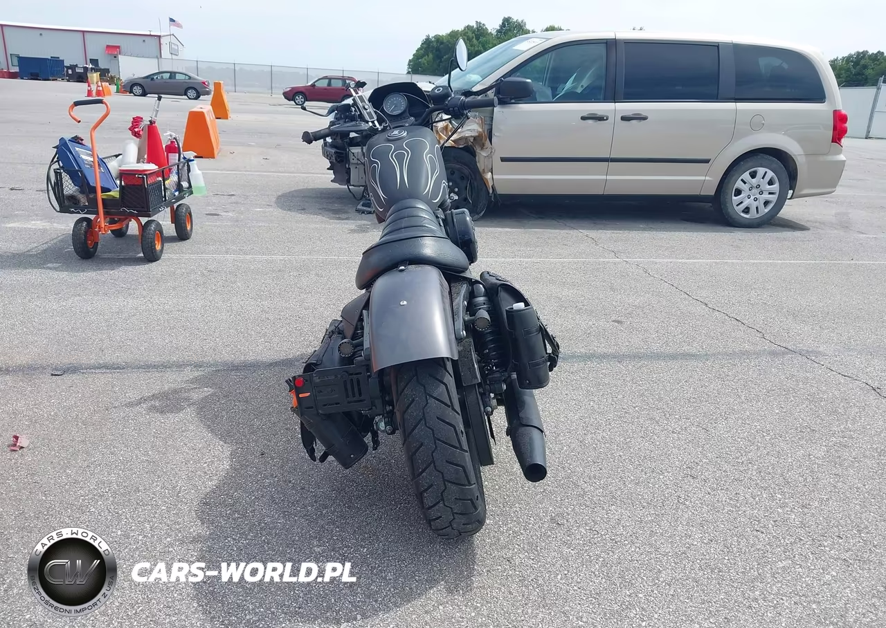 2016 Harley-Davidson Xl883 Iron 883 VIN:1HD4LE214GC415616 - 6