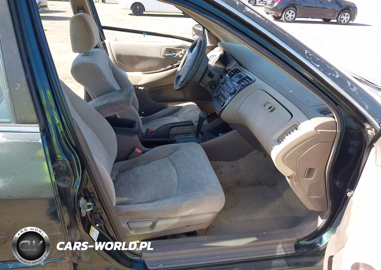 2001 Honda Accord 2.3 Ex VIN:1HGCG56681A134687 - 5