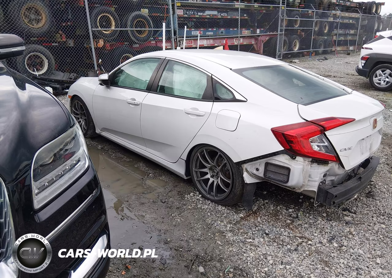 2020 Honda Civic Sport VIN:2HGFC2F83LH547145 - 3