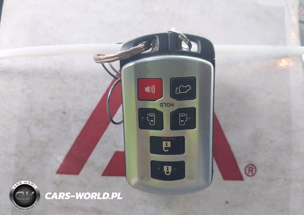 2011 Toyota Sienna Limited V6 VIN:5TDYK3DC3BS031004 - 11