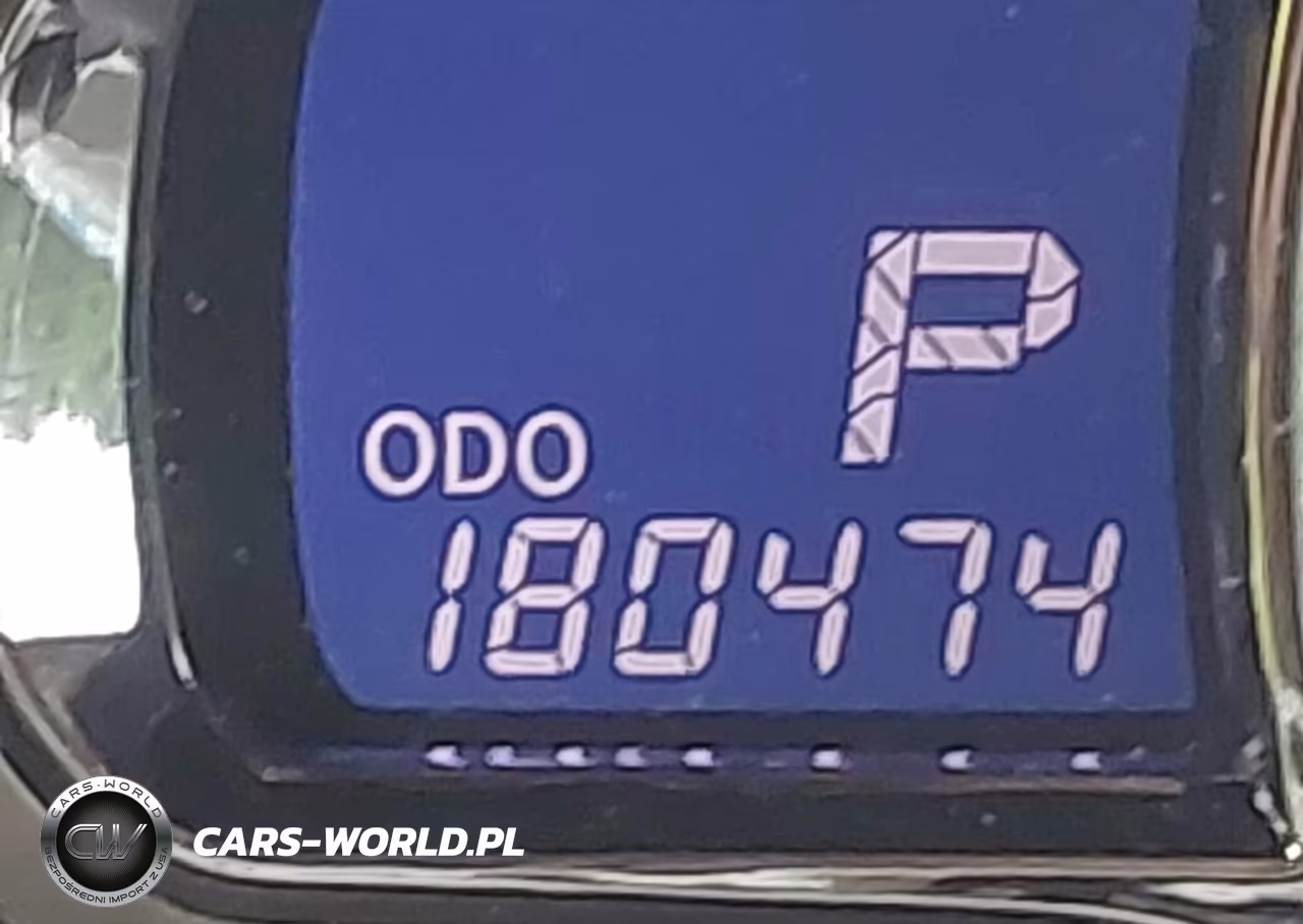 2011 Toyota Sienna Limited V6 VIN:5TDYK3DC3BS031004 - 16