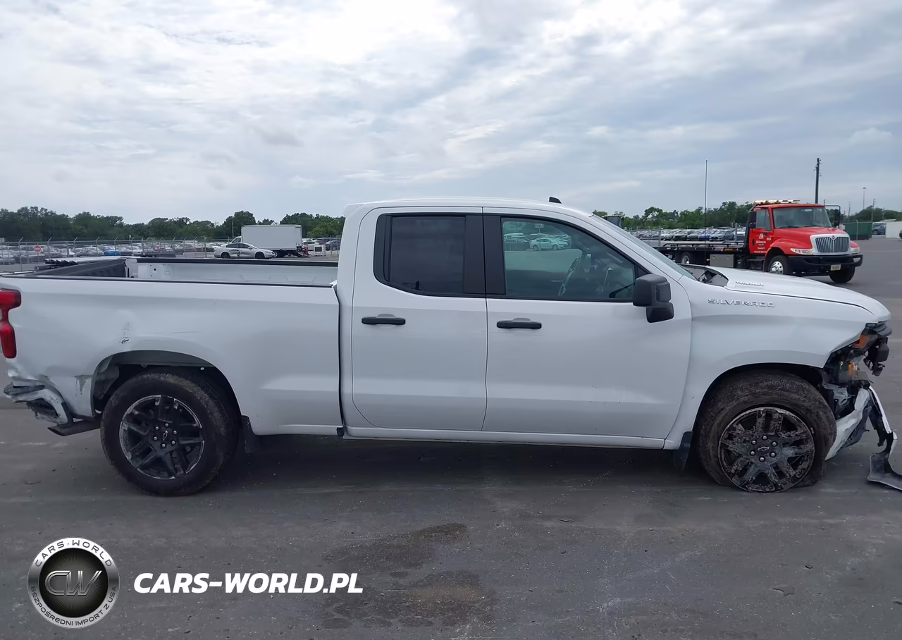 2026 Chevrolet Silverado 1500 2Wd Standard Bed Custom VIN:1GCRABEK5TZ258167 - 13