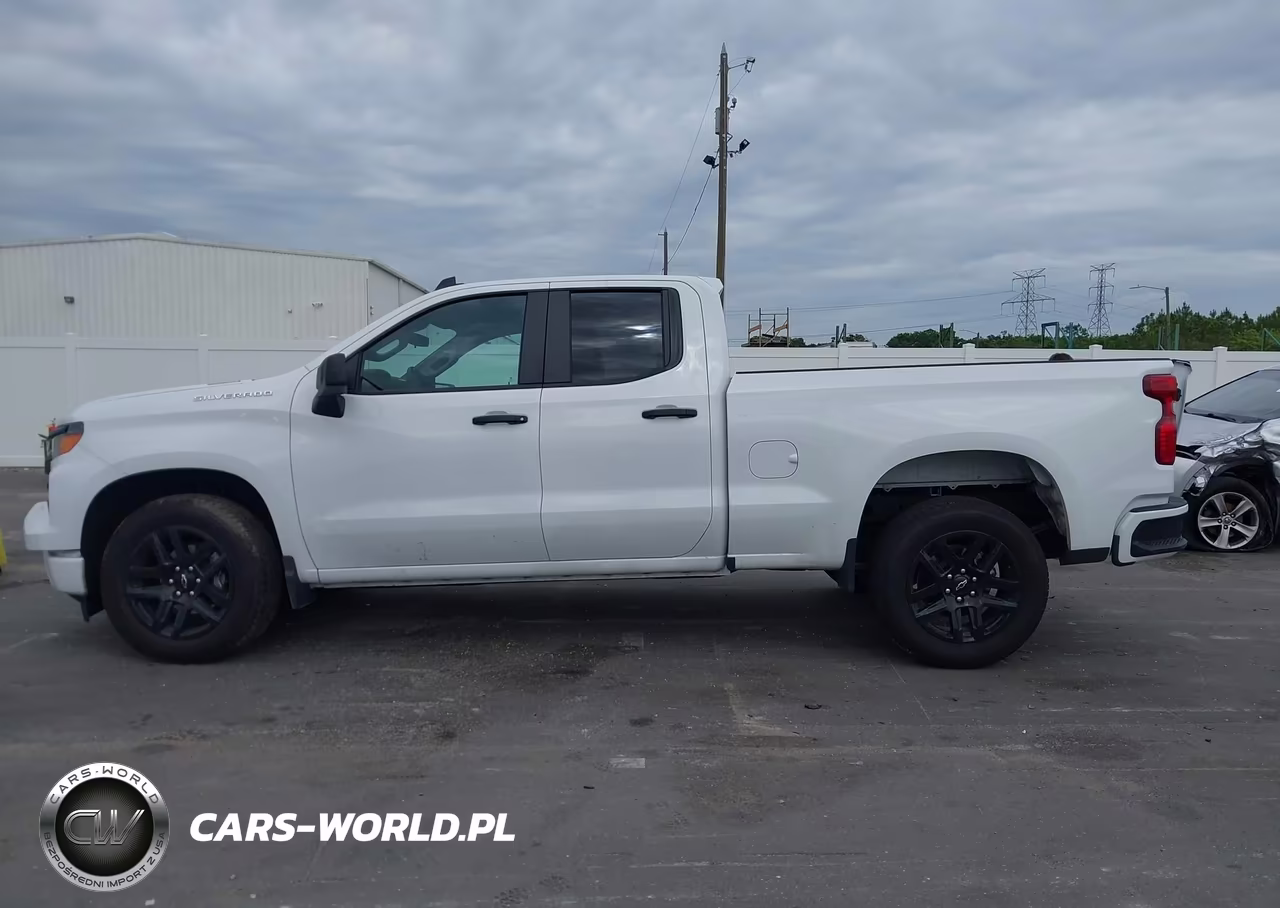 2026 Chevrolet Silverado 1500 2Wd Standard Bed Custom VIN:1GCRABEK5TZ258167 - 14