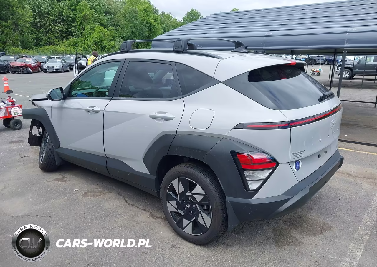 2025 Hyundai Kona Sel VIN:KM8HBCAB0SU195216 - 3