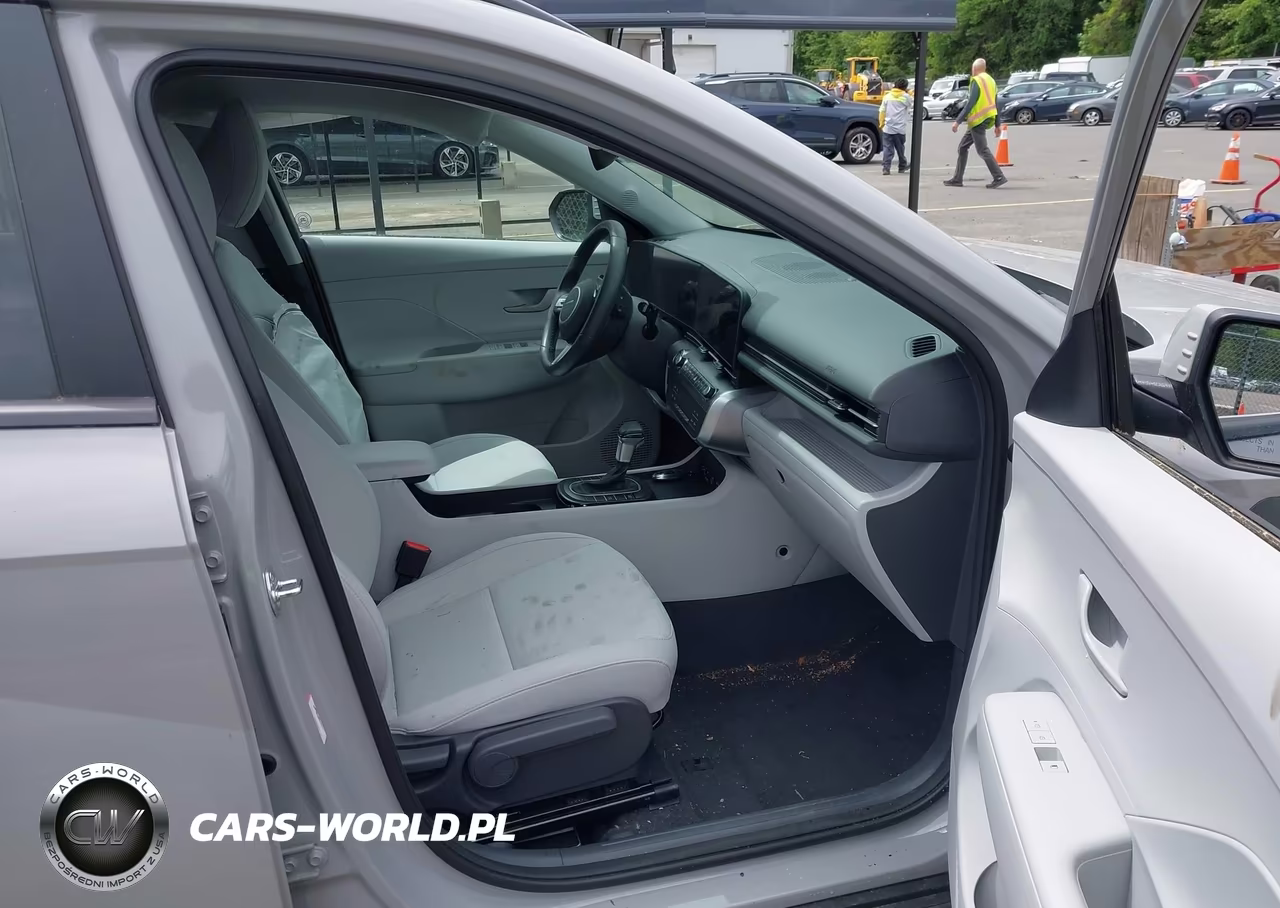 2025 Hyundai Kona Sel VIN:KM8HBCAB0SU195216 - 5