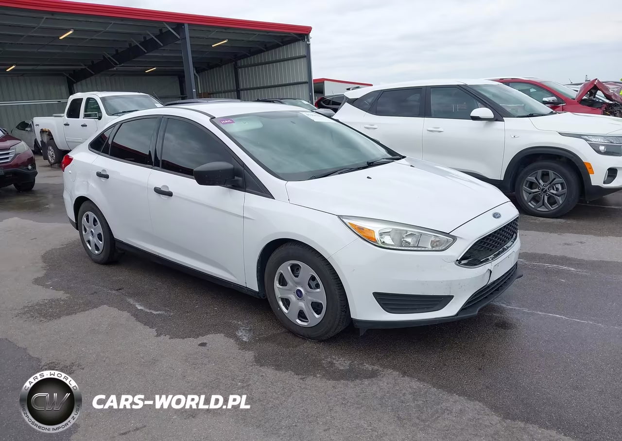 2016 Ford Focus S – zdjęcie 1 z 17