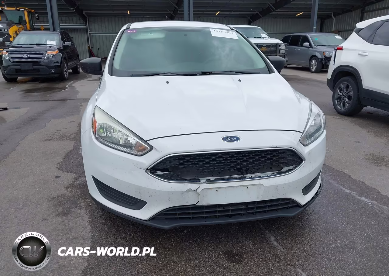 2016 Ford Focus S VIN:1FADP3E28GL392359 - 6