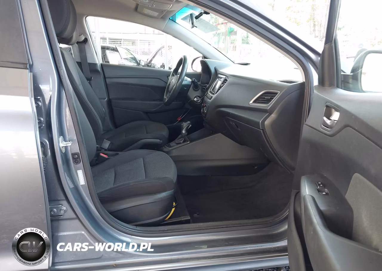 2019 Hyundai Accent Se VIN:3KPC24A36KE078347 - 5