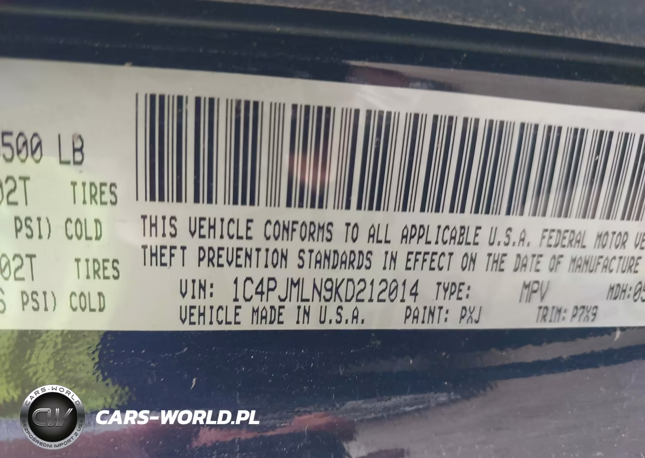 2019 Jeep Cherokee Latitude Plus 4X4 VIN:1C4PJMLN9KD212014 - 9