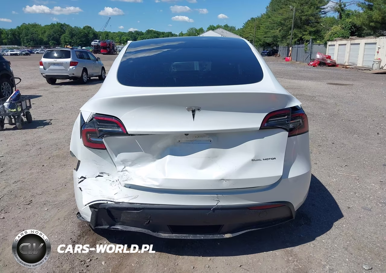 2023 Tesla Model Y Awd-Long Range Dual Motor All-Wheel Drive VIN:7SAYGDEE0PF598499 - 15