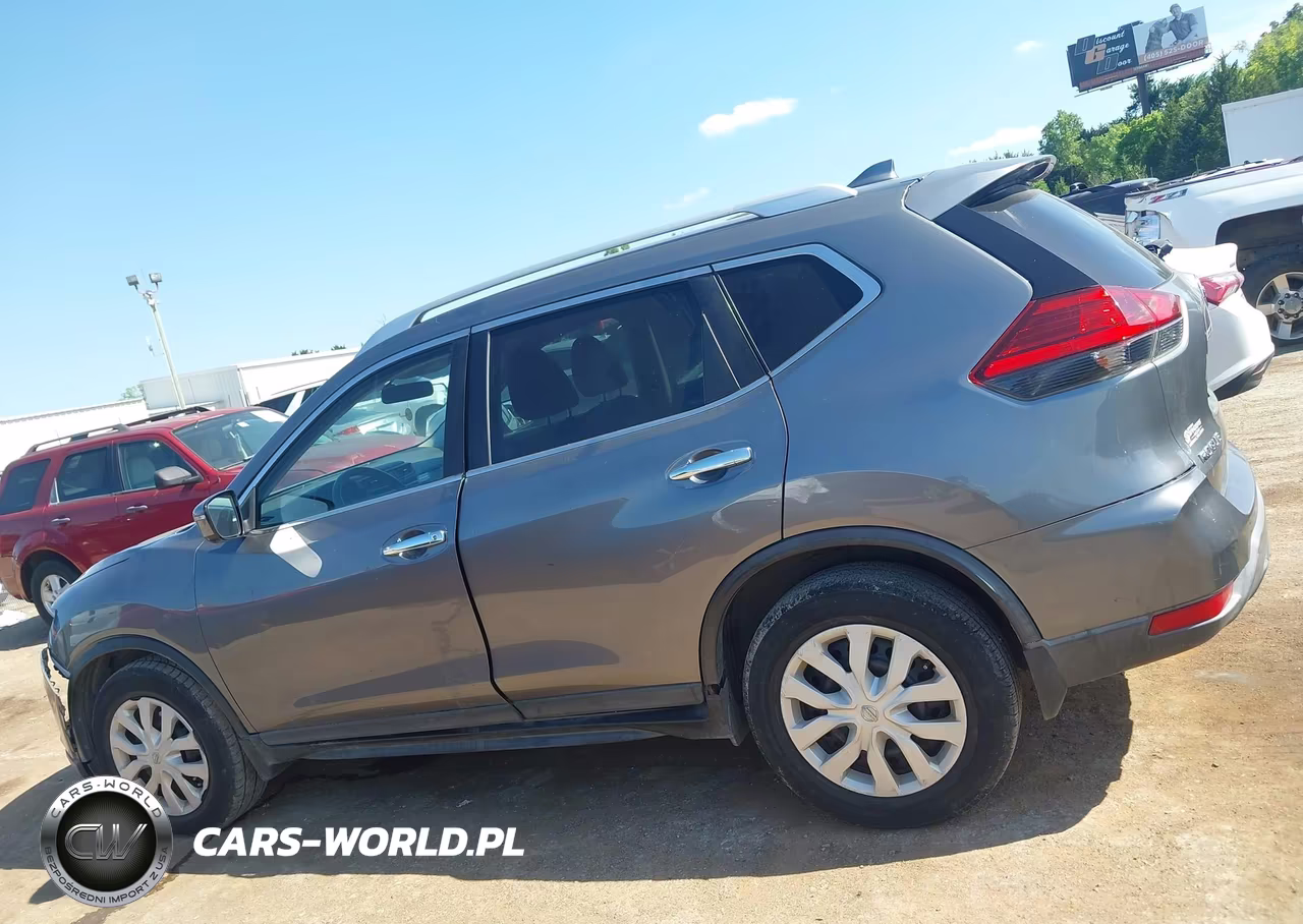 2017 Nissan Rogue S VIN:KNMAT2MV6HP536449 - 15