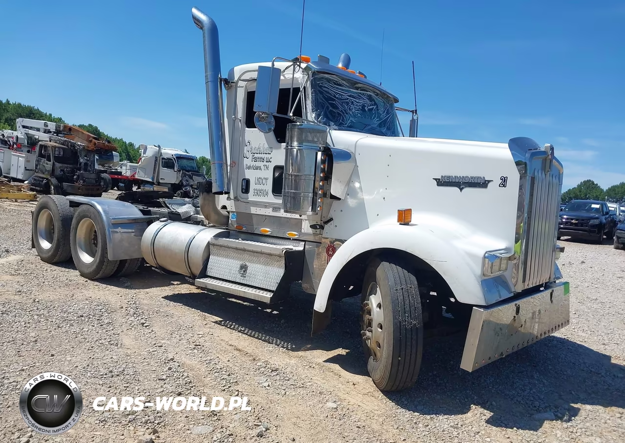 2007 Kenworth Construction W900