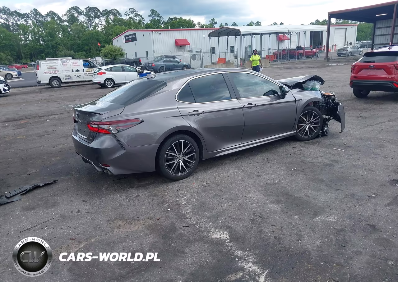 2022 Toyota Camry Se VIN:4T1G11AK6NU699549 - 4